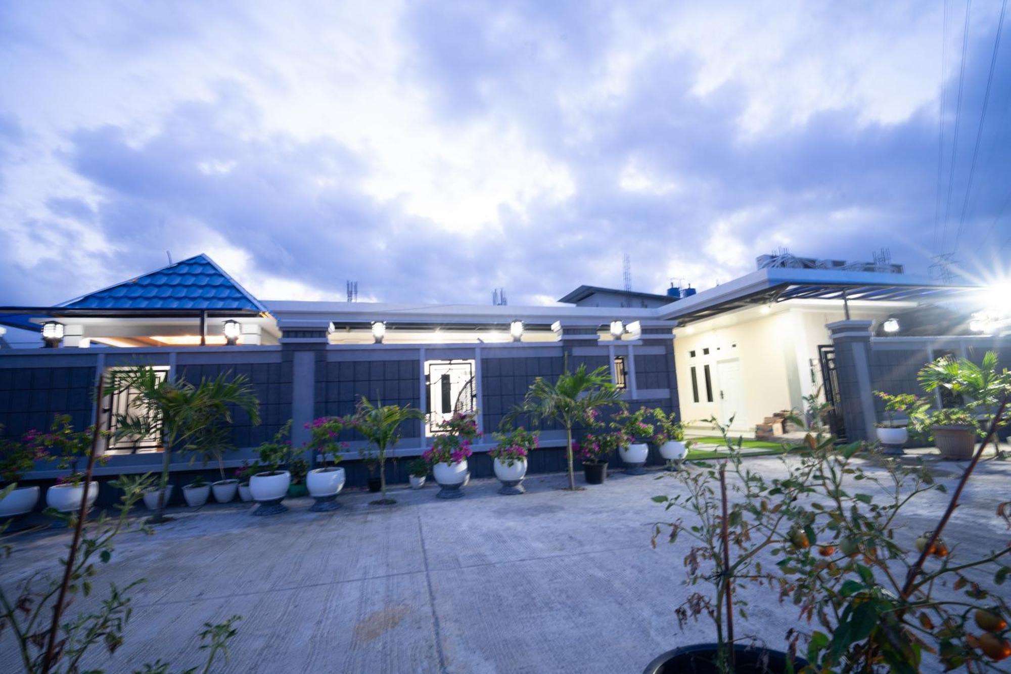 La Geiro Villa Labuan Bajo Eksteriør bilde