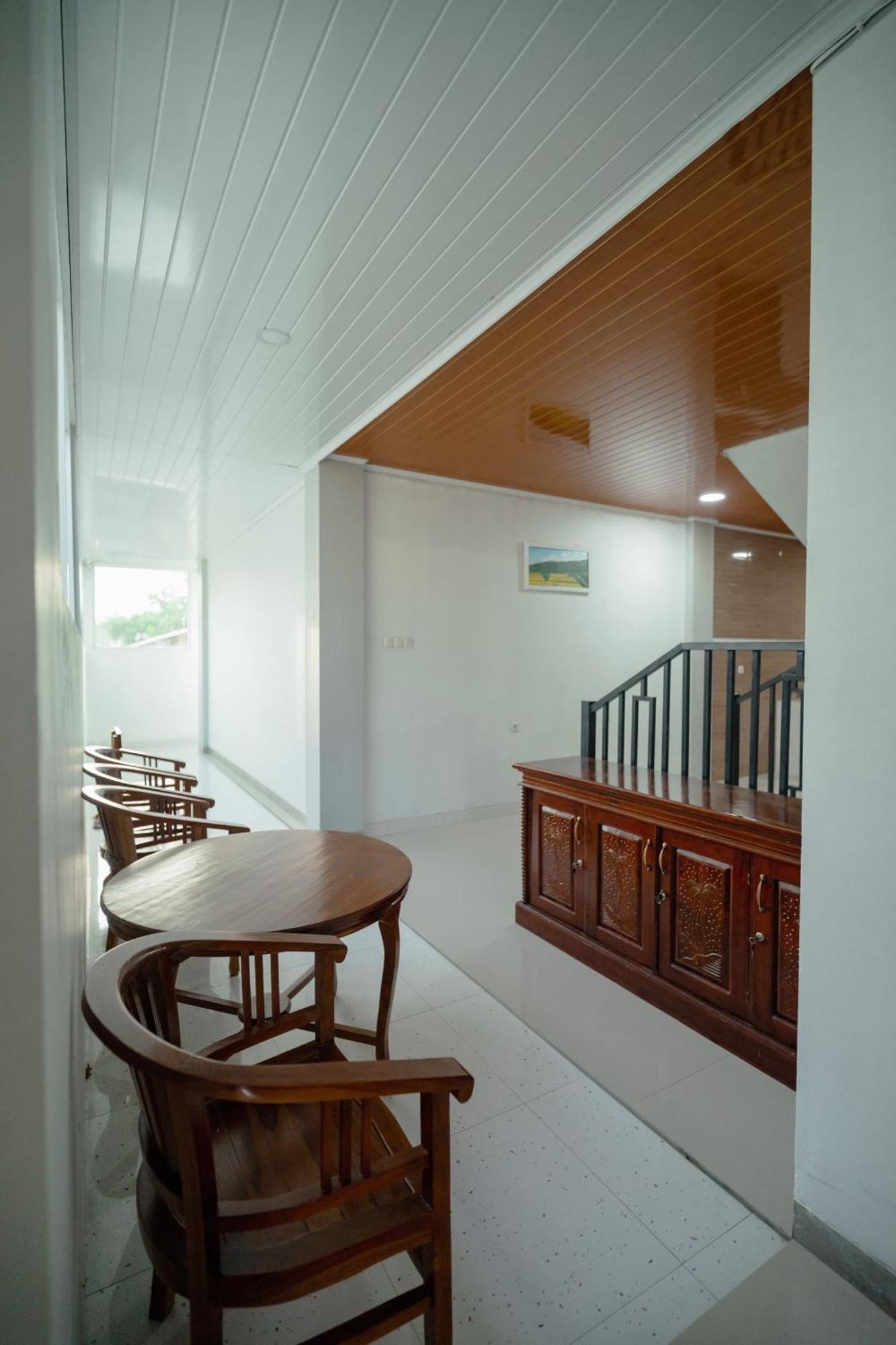 La Geiro Villa Labuan Bajo Eksteriør bilde