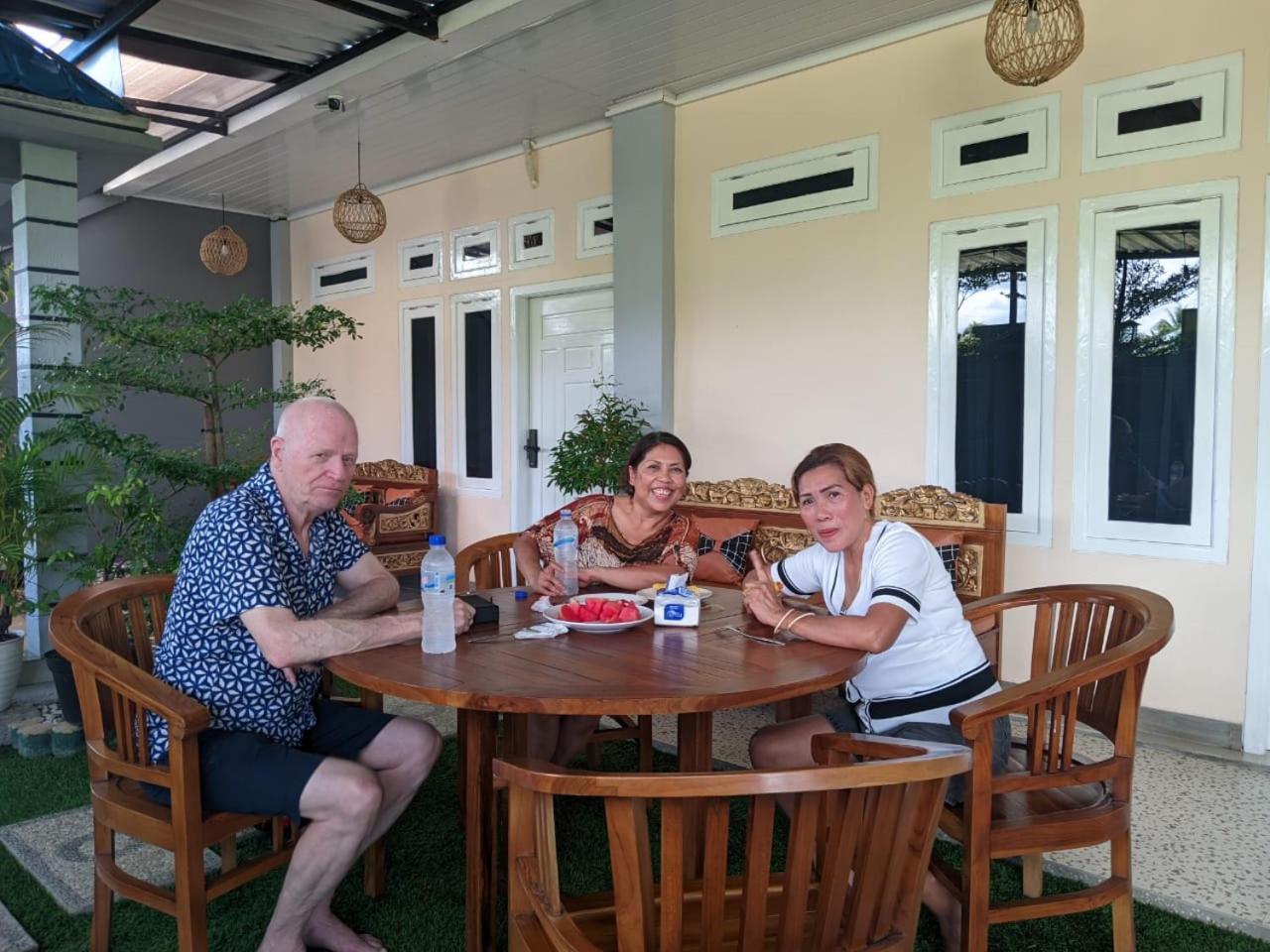 La Geiro Villa Labuan Bajo Eksteriør bilde
